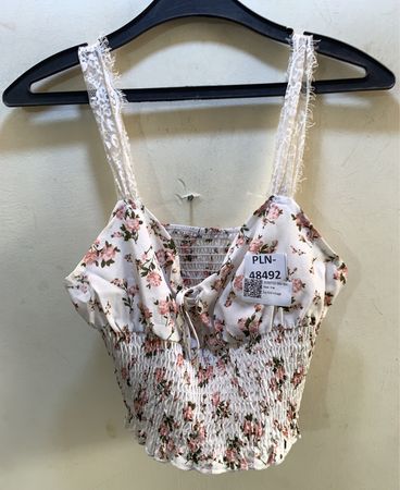 FaithVintage Floral Smocked Crop Top