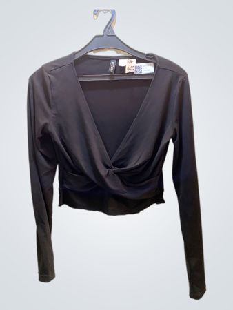 H&M Schwarzes Langarm-Twist-Front-Crop-Top