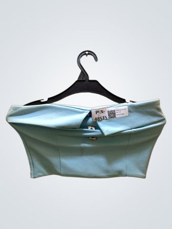 „Helles Blaues Top mit Schleifen-Detail“