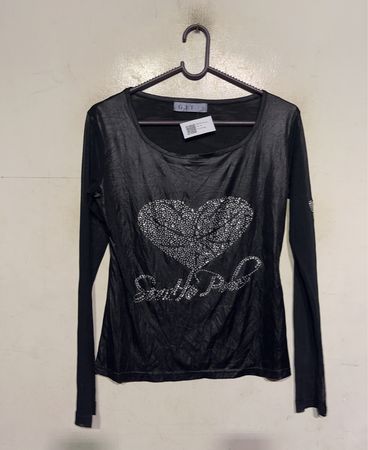 „G.P.T Schwarzes Langarmshirt mit Herzdesign“
