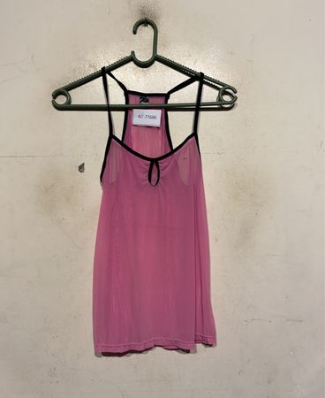 Rosa durchscheinendes Tanktop mit schwarzem Saum