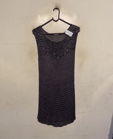 Ärmeloses Stricktop mit Pailletten
