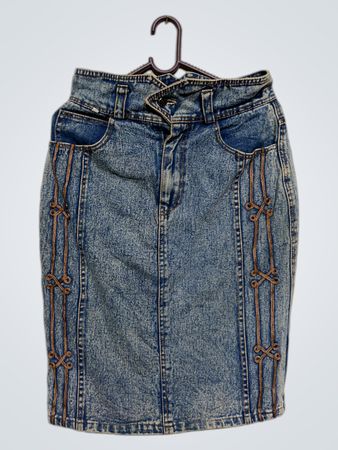 Denim Bleistiftrock mit dekorativen Nähten
