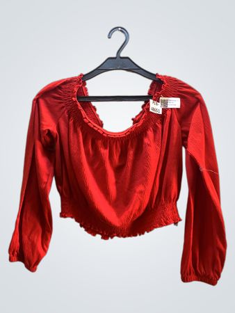 Rotes Langarm-Smocked-Crop-Top