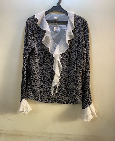 FaithVintage Schwarze Spitzen Rüschenshirt