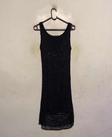 Schwarzes Perlen-Crochet-Kleid