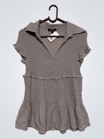 KRISS Knopf-Bluse mit Rüschendetail