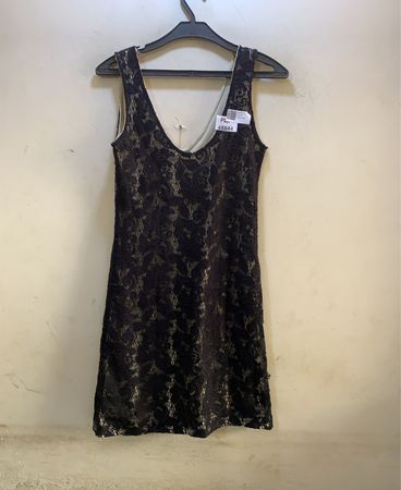 FaithVintage Schwarzes Spitzen V-Ausschnitt ärmelloses Kleid
