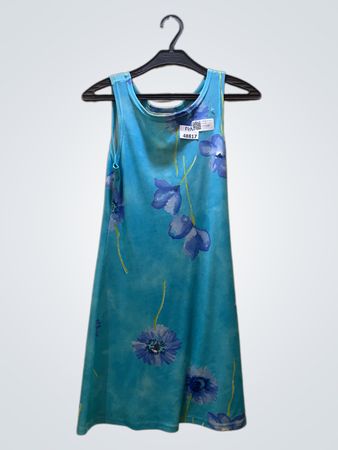 Blaues florales ärmelloses Kleid