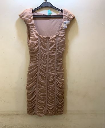 Gerüschtes Mesh-Kleid