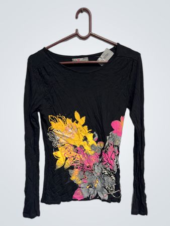 Orchestra Schwarzes Langarm-T-Shirt mit Blumenmuster