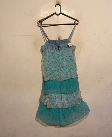 Gestuftes Blümchenmuster Kleid