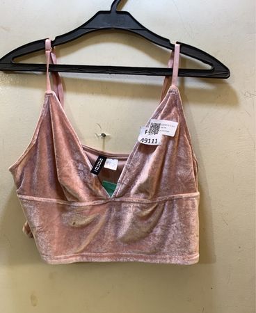 H&M Velvet Crop Top