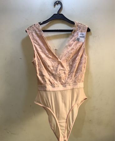 FaithVintage Pink Spitze Bodysuit