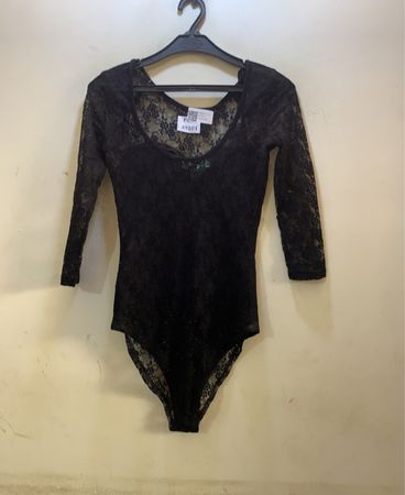 FaithVintage Schwarzes Spitzen-Bodysuit