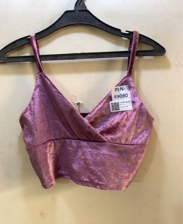 Lila Metallic V-Ausschnitt Crop Top