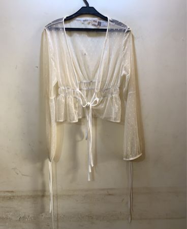 BISOU'S PROJEC Weiße Polka-Dot Transparente Bluse mit Bindeband