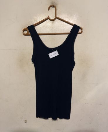 Schwarzes Tanktop NT-67683