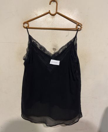 Schwarzspitzenbesetztes Top NT-67507