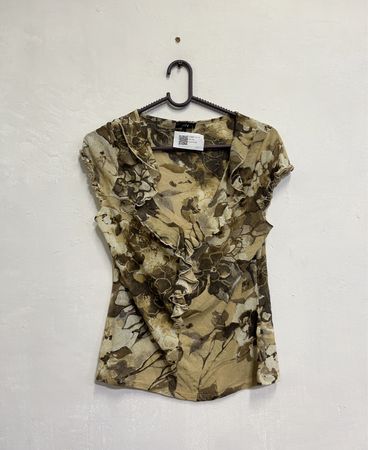 Blumenmuster Rüschenshirt