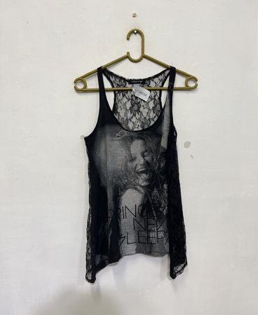 Miss LOONA Schwarz Spitze Tank Top