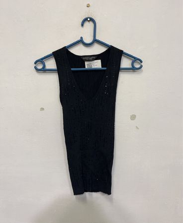Dorothy Perkins Schwarzes Paillettenshirt mit Rippstruktur und V-Ausschnitt