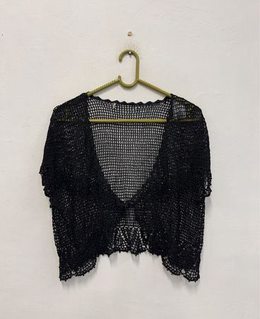 Schwarzer Häkel-Bolero