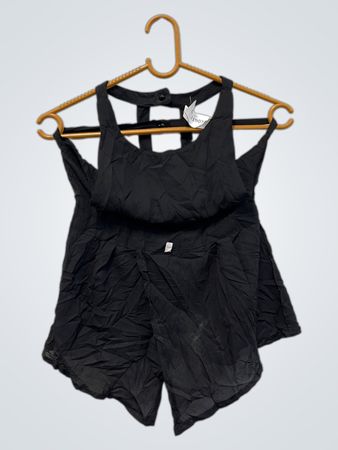 Schwarzer Halterneck-Overall