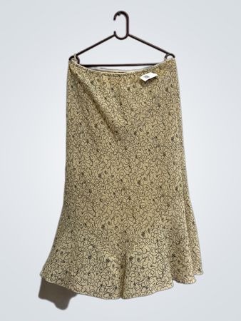 Beige blumengemusterter Midikleider