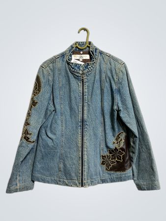 Silence & Tourne Jeans Denimjacke mit floralen Applikationen
