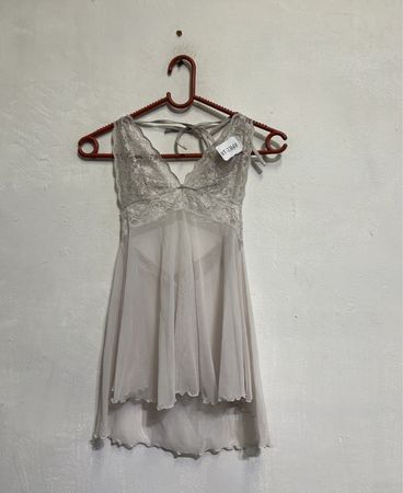 Durchsichtiger Babydoll mit Spitzenbesatz