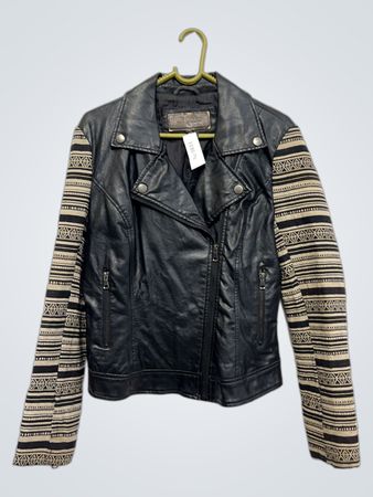 Ci Sono By Cavallini Lederimitat-Motorradjacke mit gestreiften Ärmeln