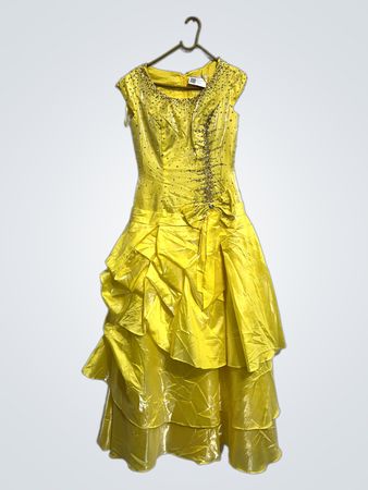 Kathleens gelbes, verziertes Stufenkleid