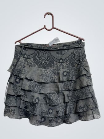 DDP Damen Grauer Floral Rüschener Minirock Größe S