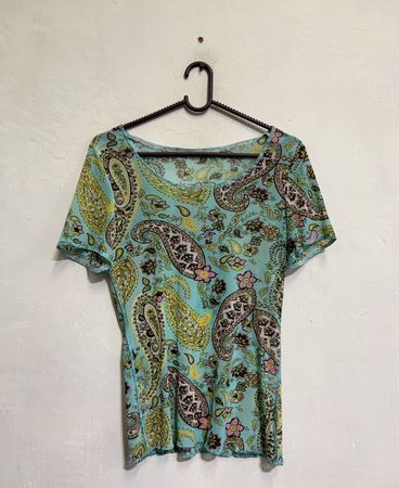 Blaues Paisley-Print-T-Shirt