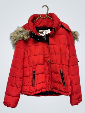 Giubbotto Puffer Rosso Pimkie con Cappuccio in Pelliccia