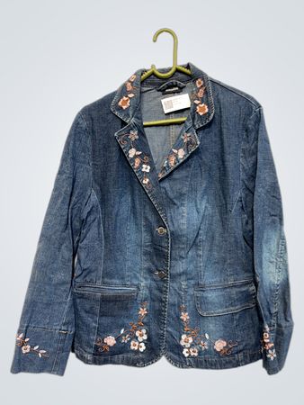 Emotions bestickte Denimjacke