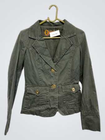 Original Denimjacke mit Totenkopf- und Flügel-Design
