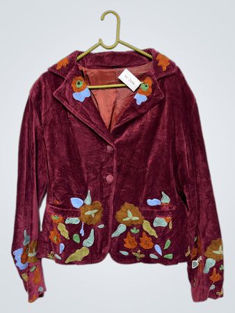 Samtsamtbestickte Jacke
