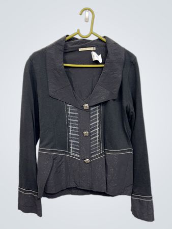 WEARHOUSE schwarze Jacke mit silbernen Akzenten