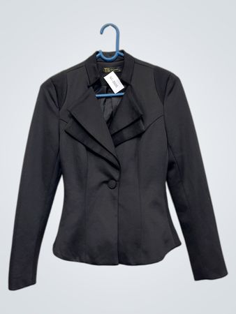Schwarzer Blazer