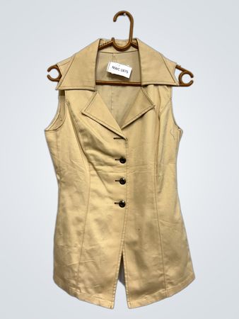 Beiger ärmelloser Blazer mit Kragen