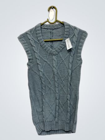 Grauer Strick-Sweater ohne Ärmel NSW-1178