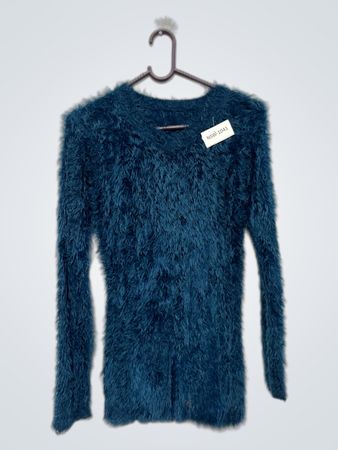 Türkiser fluffiger Pullover mit langen Ärmeln