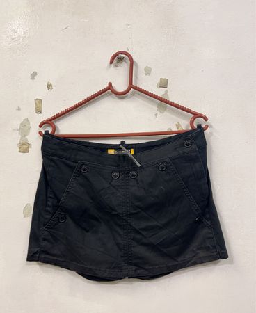 ComboBELLA Schwarze Shorts