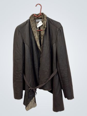 1000 Braune Kunstpelz gefütterte Jacke mit Bindeband