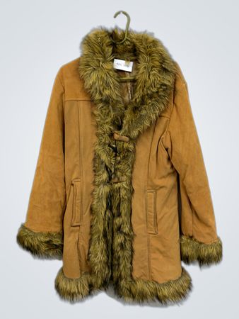 NAC-1636 Braune Kunstfellbesetzte Jacke