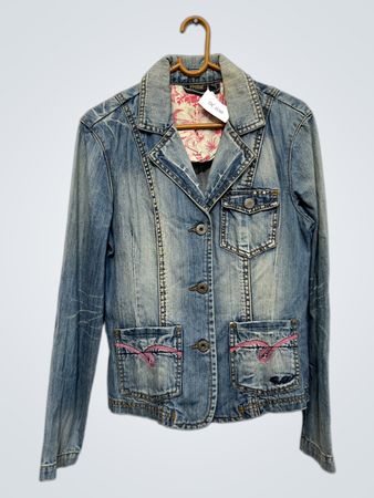 Protest Jeansjacke mit floralem Innenfutter