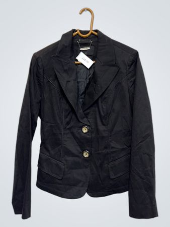 Schwarzer Blazer