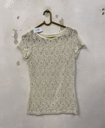 Weißes Spitzen-T-Shirt